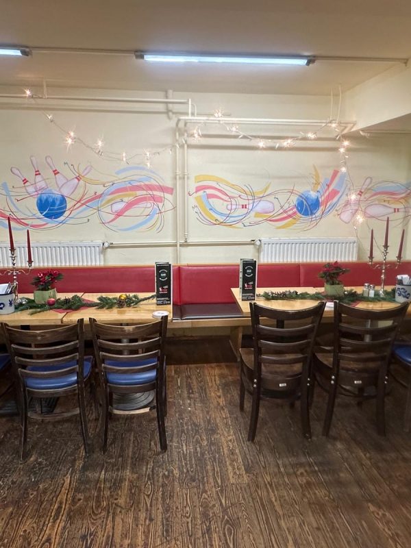 ef692b95-2aaa-4fff-a58e-39ecc140ac5e